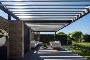 Más de una década distribuyendo e instalando pérgolas Renson como embajadores de la marca