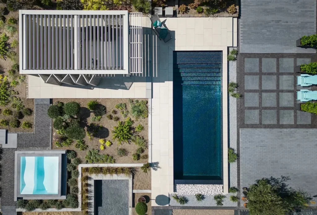 Pérgola multifuncional Amani de Renson