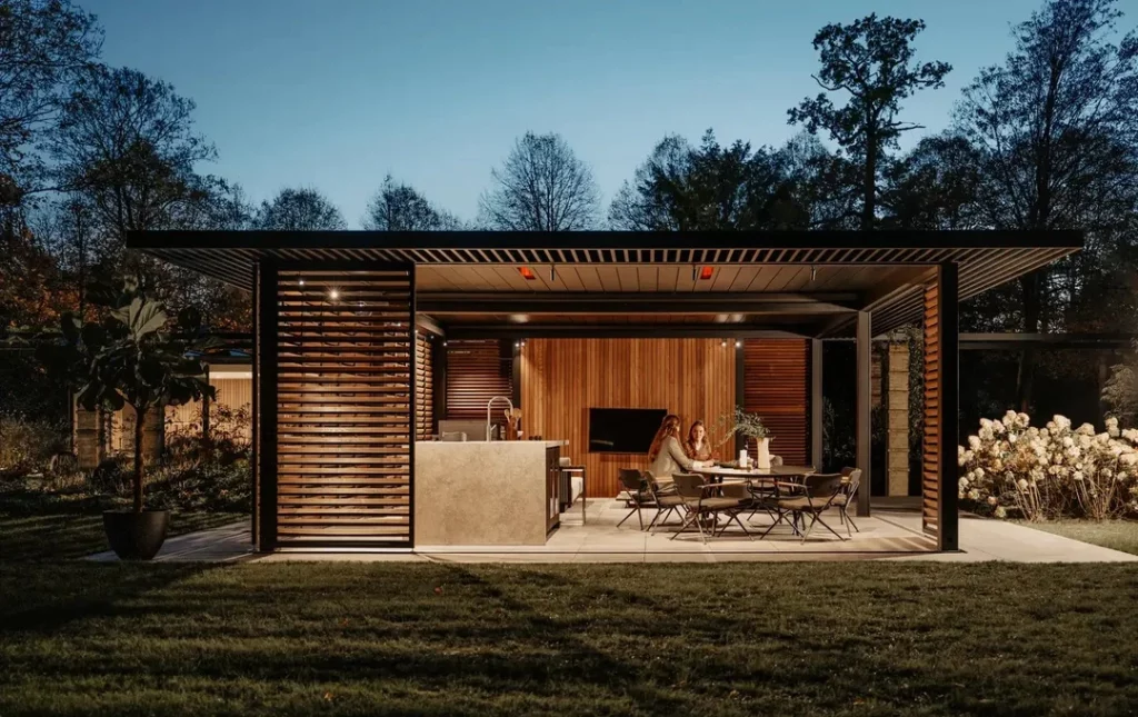 Cerramiento con pérgola Renson